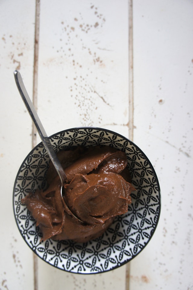 beneficios do chocolate amargo receita de mousse de chocolate